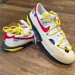 Nike + Off-White Blazer low new without tags.